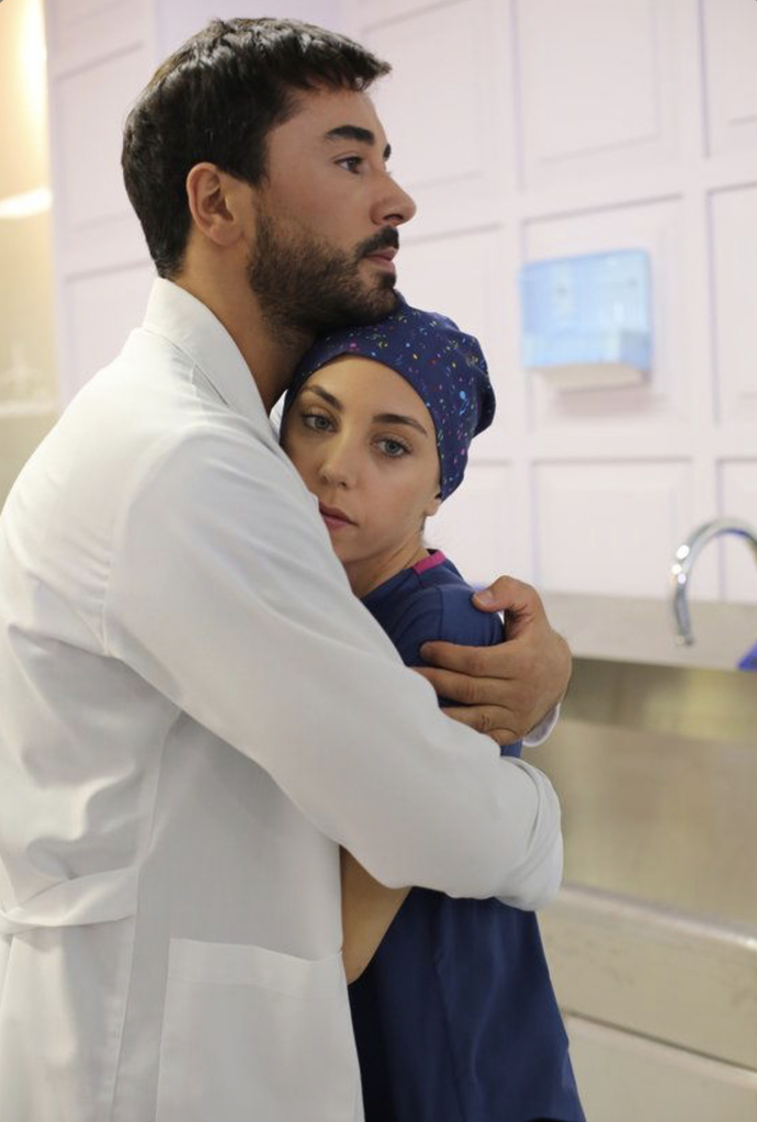 Her şeyde görüntülü arayıp güvenmeyen sevgiliyle hayat geçer mi?