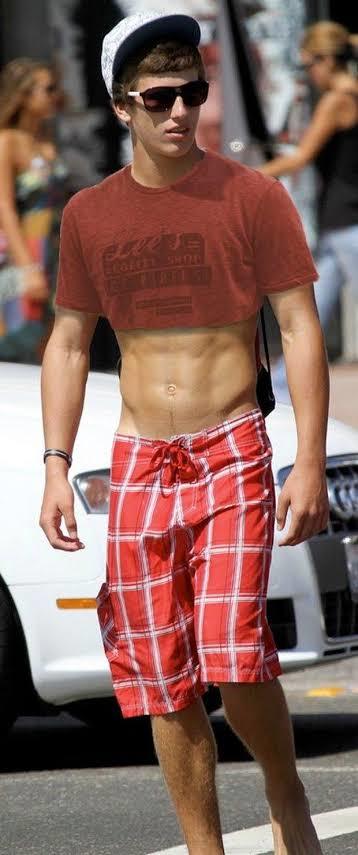 Bu yaz crop neden bu kadar moda oldu?