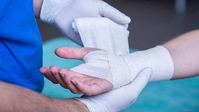 Trafik kazasında el bileğim kırıldı. En çabuk nasıl iyileşir?