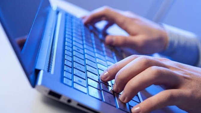 Yaşamınızda teknolojinin faydaları mı daha ço,k zararları mı?