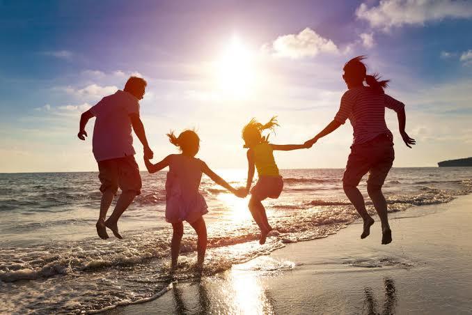 Tatil yapmayı en cok kiminle tercih edersiniz?