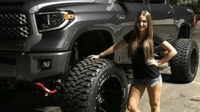 Toyota mı daha iyi 4 çeker yapıyor, Volkswagen mı?
