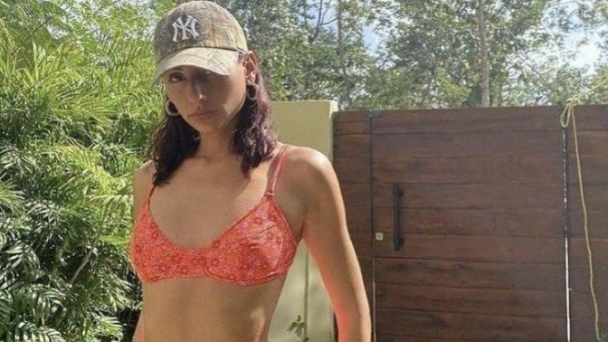 Etekli bikinilerin modası geçti mi?
