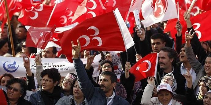 Sizce hangi seçmen daha bilinçli?