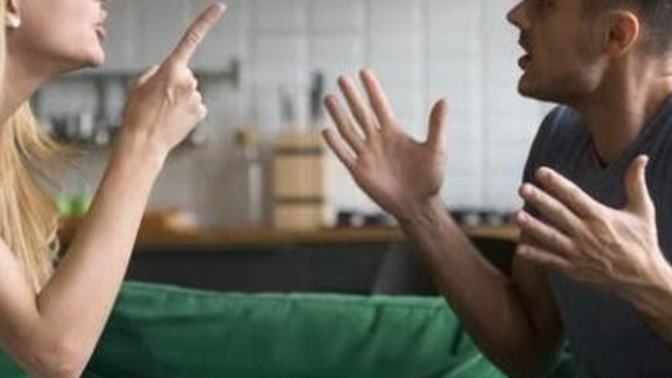 Sık sık tartışıp ayrılamıyorsak bu aşk mı aşk ilişkilerde atom parçalayacak sorularım 🥰🤣?