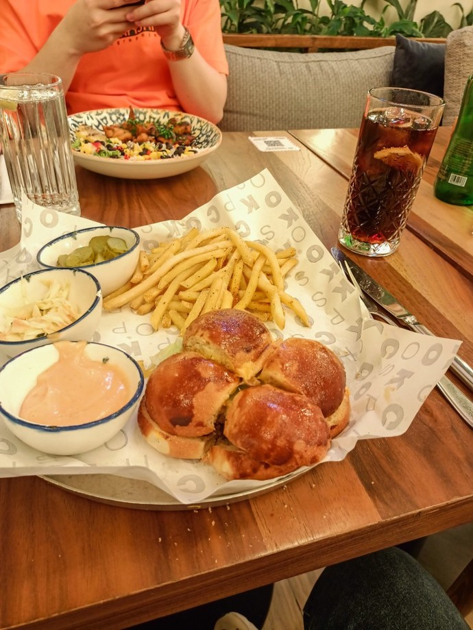 Hamburger sever misiniz?