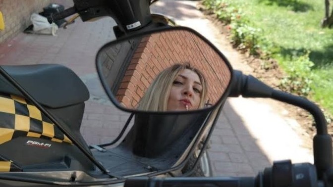 Yaşadığınız yerde hiç kadın kuryeye denk geldiniz mi?