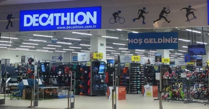 Alışveriş merkezine gittiğinizde ilk girdiğiniz mağaza hangisi oluyor?