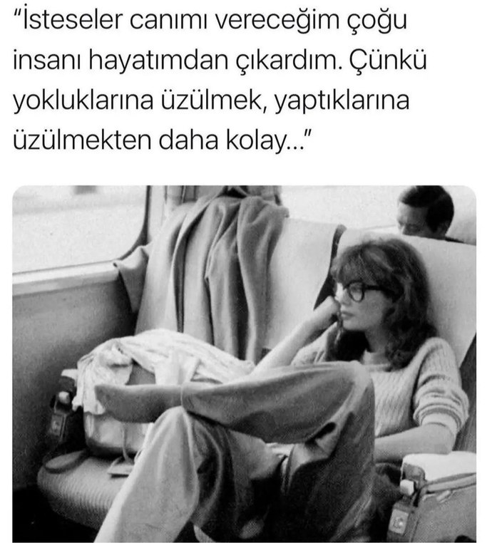 Hayatımızdaki insanların yoklukları mı daha acı verici, yaptıkları mı?