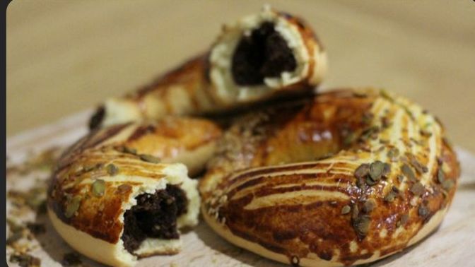 Ay çöreği mi, donut mu?