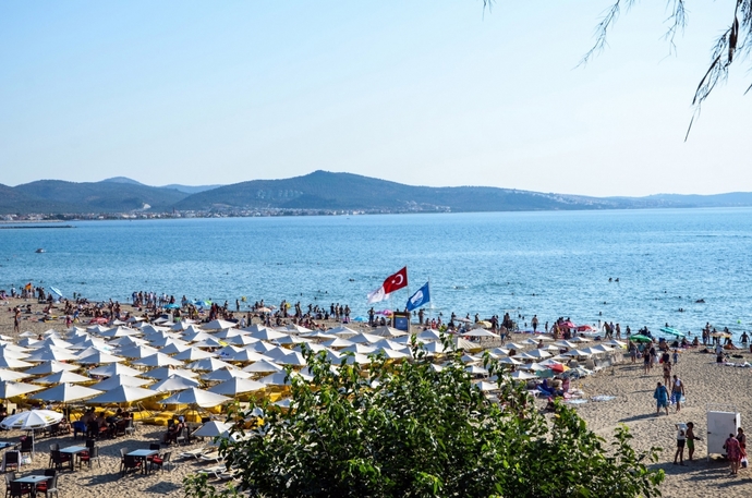 İstanbul'dan kendi aracımla gidebileceğim tek veya arkadaş edinebileceğim tatil yerleri önerir misiniz?