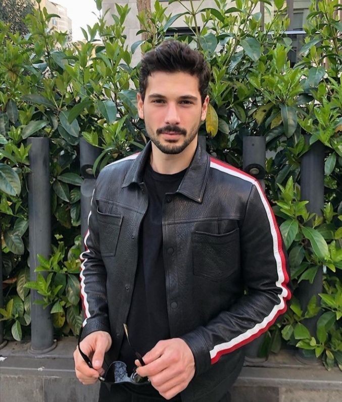 Kızlar nasıl erkek mi istiyor?