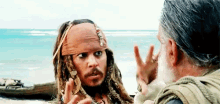 Johnny Depp’in Karayip korsanları filmine dönmesi için başlatılan kampanya 1 milyon imzaya yaklaşmış! Sizce seriye dönmeli mi?