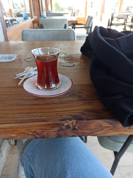 Hiç tek başınıza bir kafeye gidip oturdunuz mu?