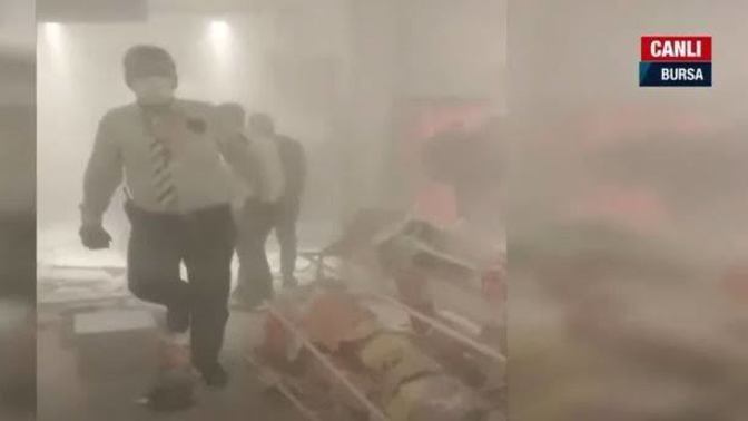 Bursa'da AVM'nin tavanı çöktü, sorun ne olabilir?