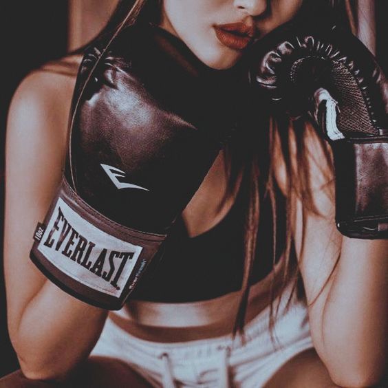 Hayatımda hiç spor yapmadım, boks kursuna yazılmak istiyorum. Gitmeden önce yapmam gereken bir şey var mı?