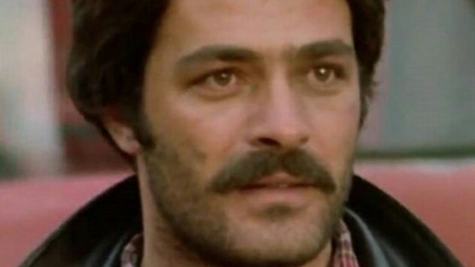 Sizce Yeşilçam'ın en yakışıklı erkek oyuncusu kim?