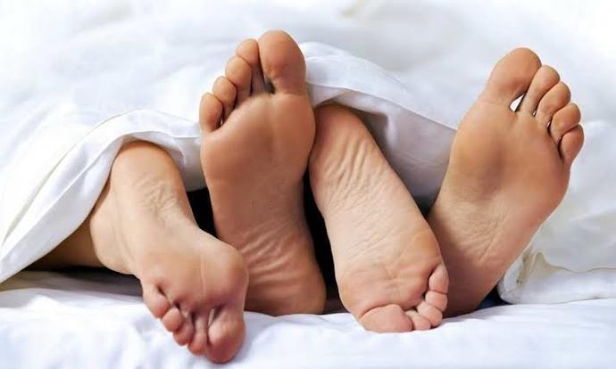 Eşim istediğim zaman sevişmiyor, ev arkadaşı olmak için mi evlendik?