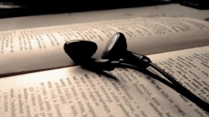 Kitap okurken müzik dinliyor musunuz?
