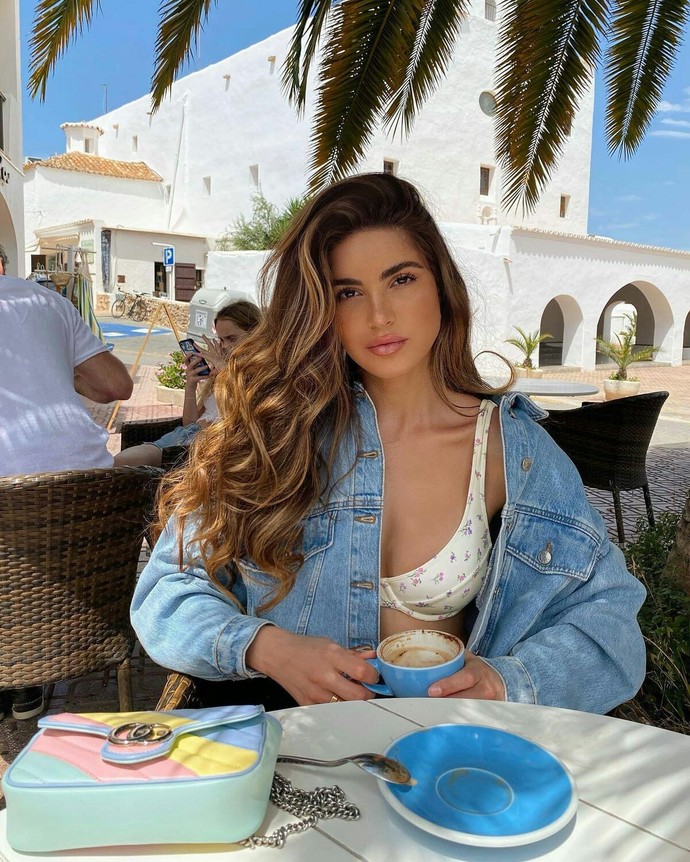 Dökülen saçlarınıza ilk tepkiniz ne olur?