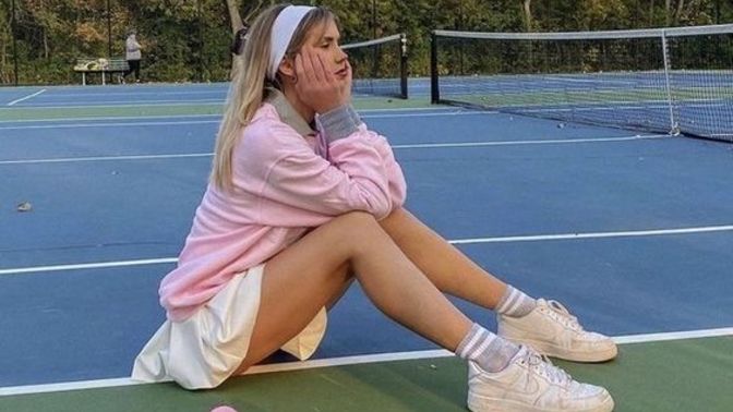Evde yaptığınız spor mu yoksa salonda yaptığınız spor mu sizi daha çok motive ediyor?