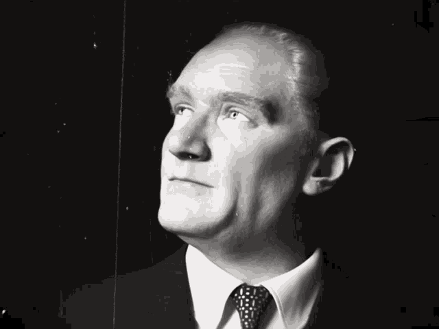 19 Mayıs Atatürk'ü Anma, Gençlik ve Spor Bayramı'mız kutlu olsun!🇹🇷🎉 Senin gençlik ateşini en iyi yansıtan şarkı hangisi🎤?