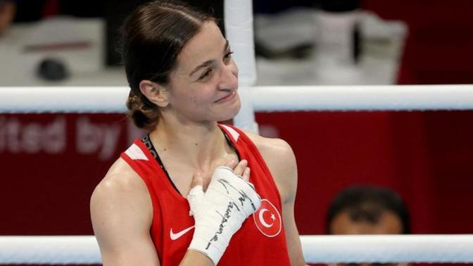 Buse Naz Çakıroğlu son 16'da! Dünya Kadınlar Boks Şampiyonası'nda milli sporcumuz Buse Naz Çakıroğlu şampiyon olabilir mi?