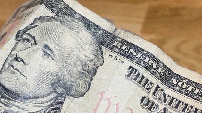 Ortadan bantlı dolar bozdurulabilir mi?