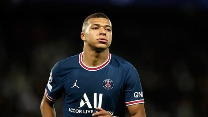 Sizce Mbappé mi daha yetenekli, Dybala mı?