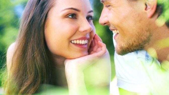 Sevgilinizin "göz aynasına bakıp" başka birini gördünüz mü?
