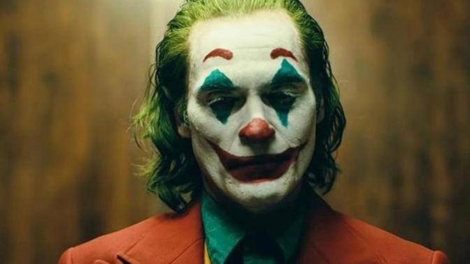 En favori film karakterinizi adını söylemeden 3 kelime ile anlatabilir misiniz?