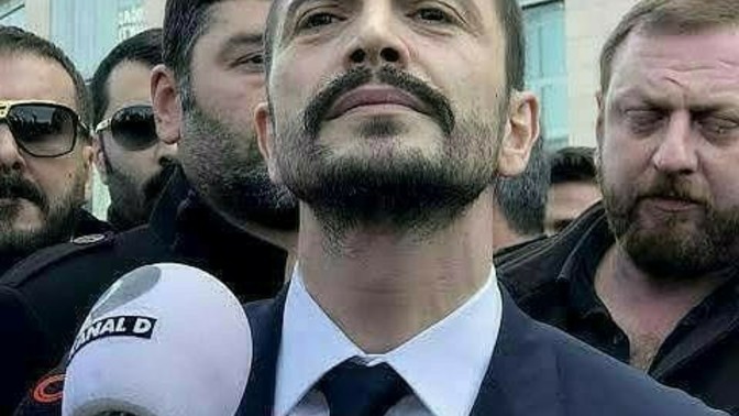 Siz de 1 gün herkesle yakınlık kurup 2 gün uzaklaşmak istiyonuz mu?