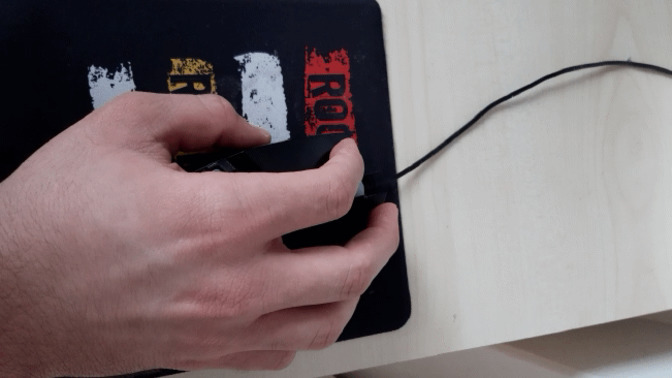 Oyun oynarken mouseun elinizden kaydığı oluyor mu?