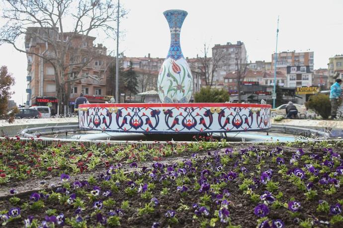 Yaşadığın şehri adını söylemeden anlatır mısın?