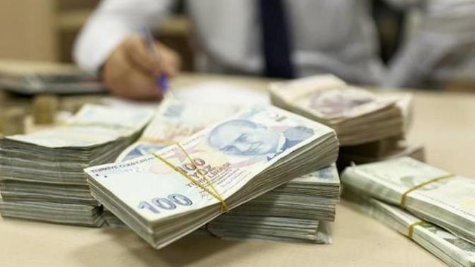 İngiltere'de yaşıyorum, Türkiye'deki bankalar bana kredi verir mi?