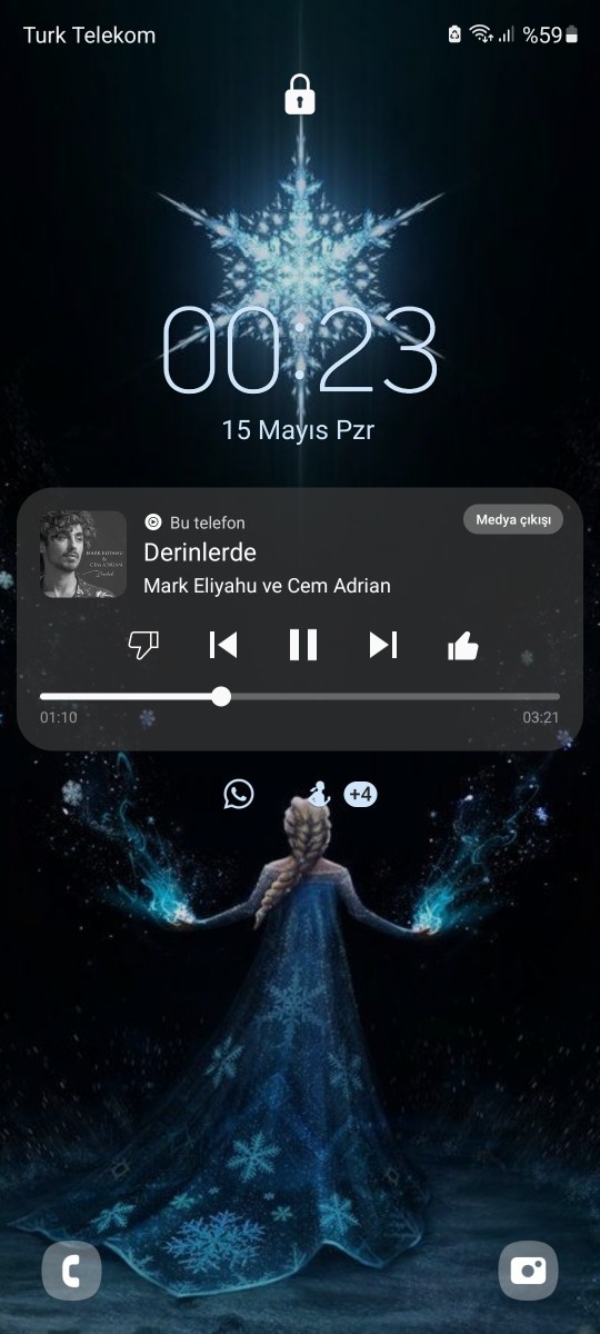 Telefon kilit ekranınızı paylaşır mısınız?