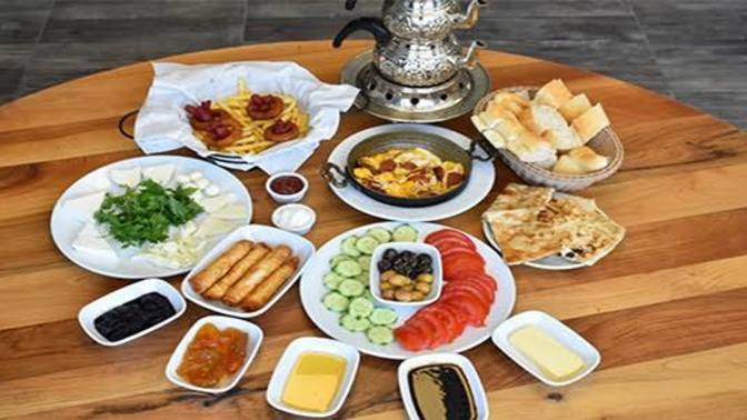 Uyandıktan ne kadar sonra kahvaltı yaparsınız?