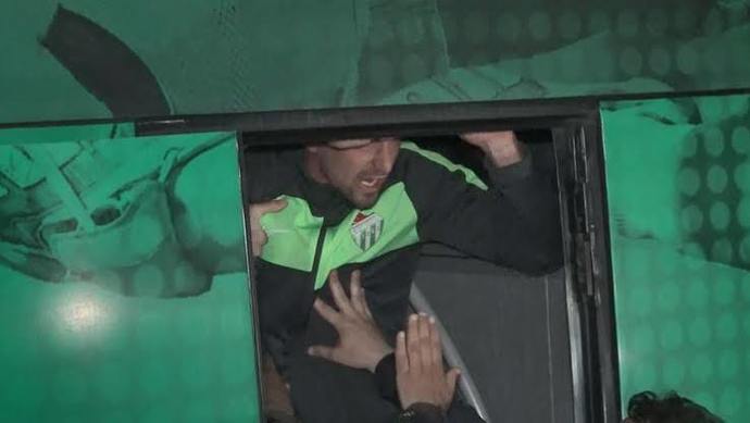 Bursaspor 2. Lige düştü! Sercan Yıldırım: Bursasporu bu hâle getirenler, utanın! Ne düşünüyorsunuz?