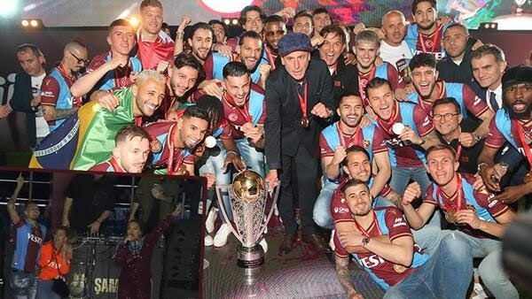 Şampiyonluk bize çoooooooooook mu yakıştı ne❤️💙❤️💙❤️💙?