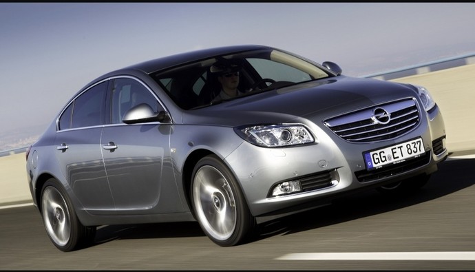 Opel Vectra C 🆚 Opel Insignia A Tasarım Olarak Hangisini Beğeniyorsunuz En Çok Ve Tercihiniz Hangisinden Yana Olur?