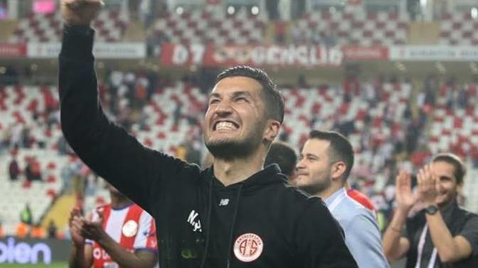 Avrupa'nın 5 büyük ligi ve Süper Lig'de son 15 maçtır kaybetmeyen 3 takım var! Liverpool, Milan ve Antalyaspor! Ne düşünüyorsunuz?