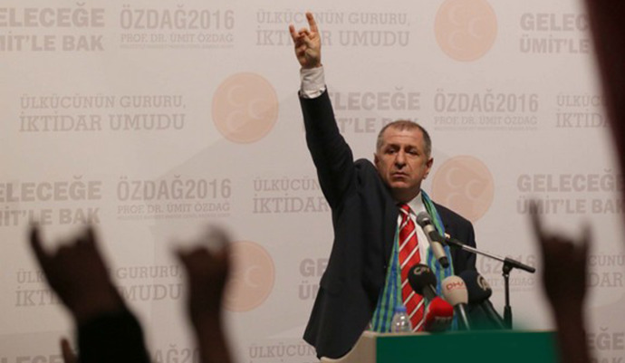 Sizce hangi üçlü bu ülkeyi daha iyi yönetir?