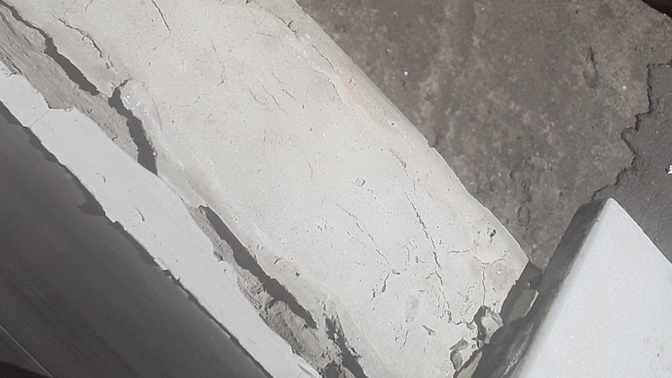 Balkonumun mermeri yok yerinde neden?