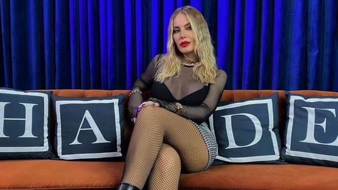 Hande Sarıoğlu: Adriana Lima'dan ne eksiğim var! Sizce eksiği var mı?