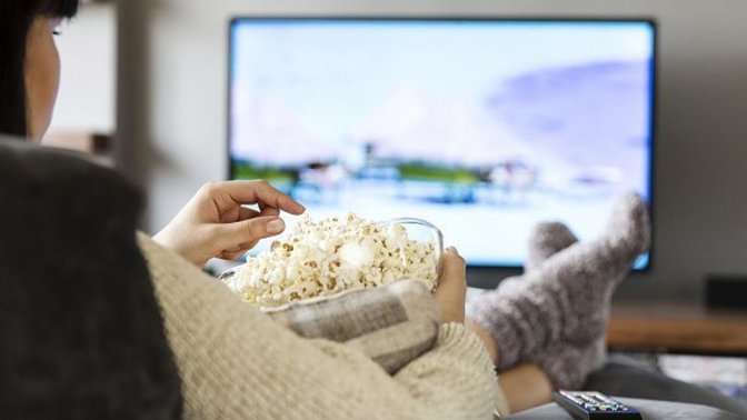 Film izlemenin saati olur mu?