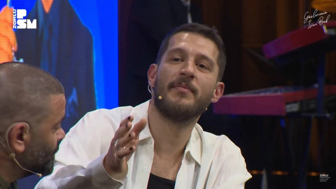 Uraz Kaygılaroğlu Oje