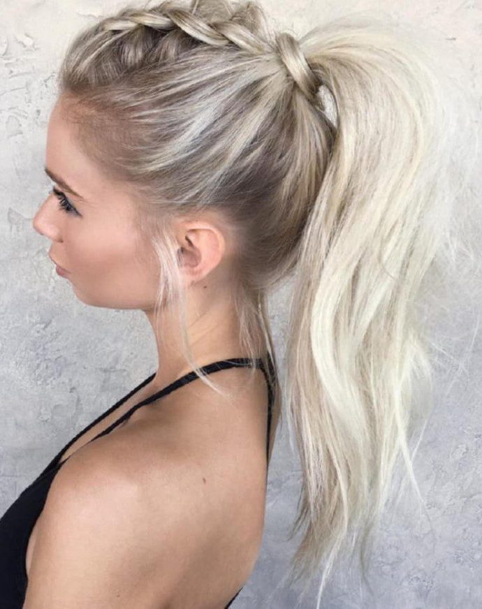 Sizce kadınlara en çok yakışan saç modeli hangisi?