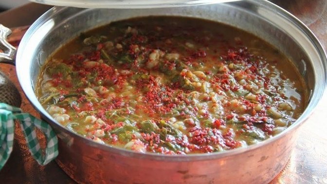 Bildiğiniz ilginç yemek isimleri var mı?