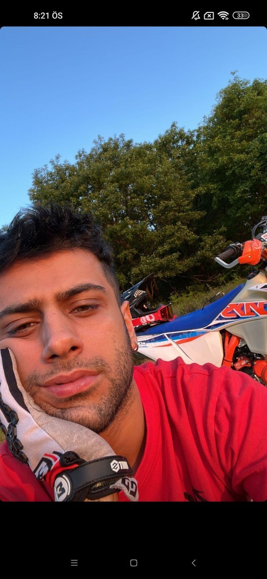 Galerinizdeki son fotoğraf ne?