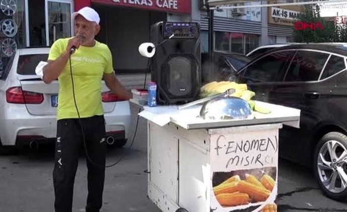 Ülkemizin ünlü sokak lezzetlerinden hangisini daha çok seviyorsunuz?